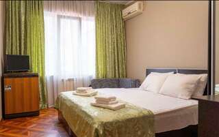 Гостиница Байкал Отель Адлер Номер стандарт с 2 односпальными кроватями-4